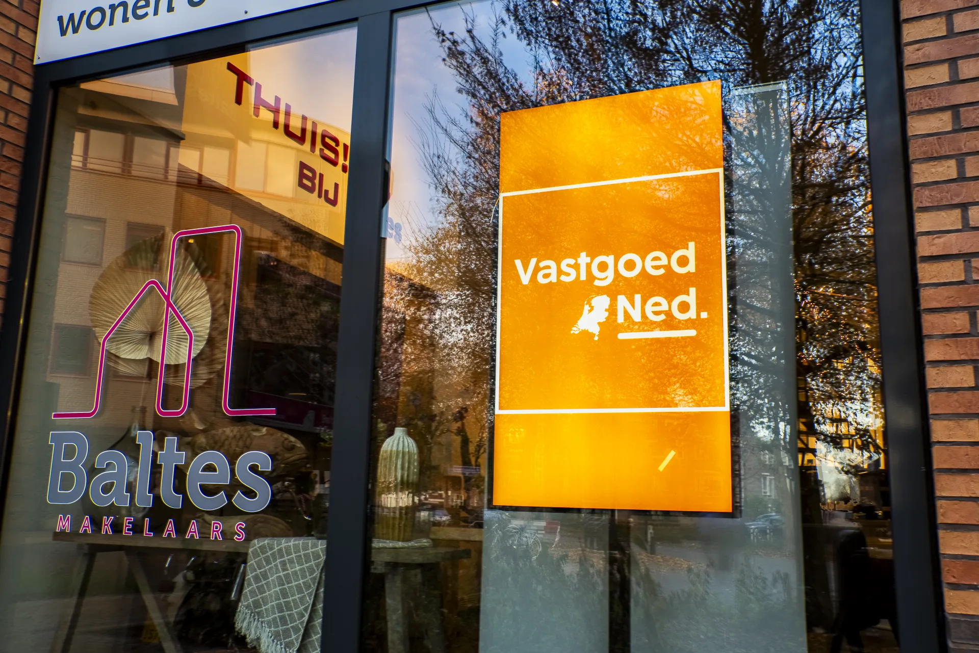 Adverteren op een Profitsign-display bij een makelaar